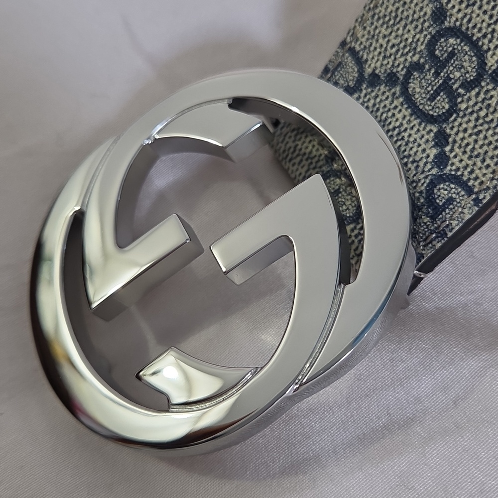 Gucci Blue Beige Monogram Belt with Silver Double G Buckle - Picture 8 of 16